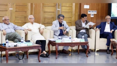 সংবিধানের কয়েকটি অনুচ্ছেদে প্রয়োজনীয় সংযোজনের বিষয়ে ঐকমত্য হয়েছে: অধ্যাপক আলী রীয়াজ