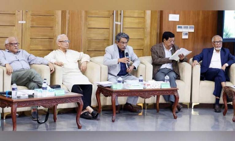 সংবিধানের কয়েকটি অনুচ্ছেদে প্রয়োজনীয় সংযোজনের বিষয়ে ঐকমত্য হয়েছে: অধ্যাপক আলী রীয়াজ
