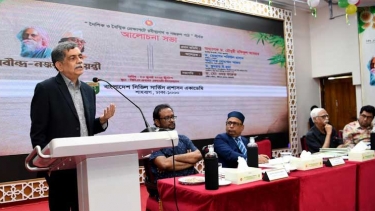 রব‌ীন্দ্রনাাথ ও নজরুল দুজনই জীবন ঘ‌নিষ্ঠ ক‌বি ছি‌লেন - শিক্ষা উপদেষ্টা