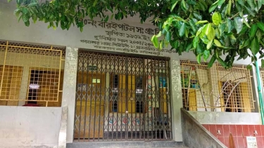 জামালপুরে সরকারি স্কুলে শিক্ষার্থী ফেরানোয় প্রধান শিক্ষককে হুমকি