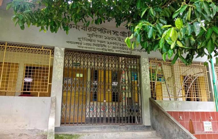 জামালপুরে সরকারি স্কুলে শিক্ষার্থী ফেরানোয় প্রধান শিক্ষককে হুমকি