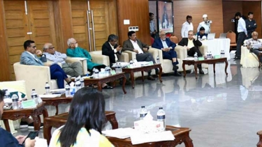 সকলের প্রতিরোধের মুখে ফ্যাসিবাদী সরকার ক্রমাগত পশ্চাদপসরণ হতে বাধ্য হয়েছিল - অধ্যাপক আলী রীয়াজ