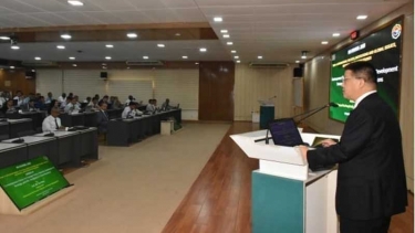 সামরিকসহ সকল খাতে বাংলাদেশকে সহযোগিতা করতে আগ্রহী চীন : রাষ্ট্রদূত