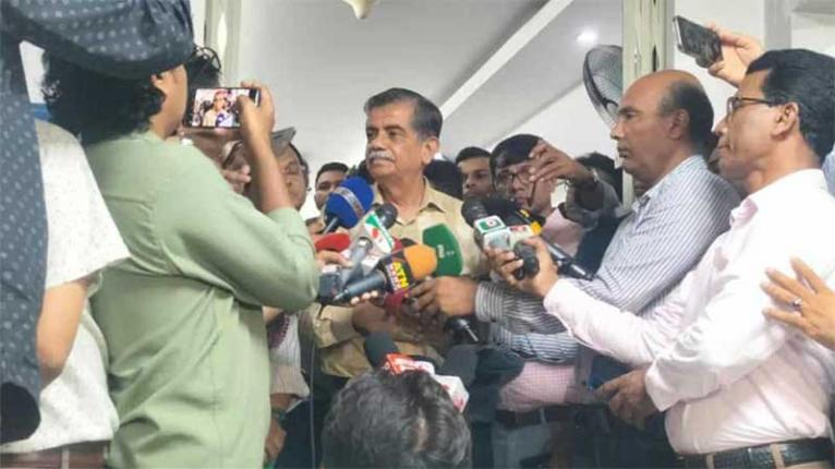 ‘সরকার বললে চলে যাব’, পদত্যাগ ইস্যুতে শিক্ষা উপদেষ্টা