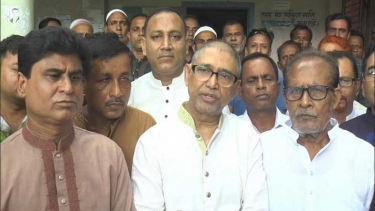 বিএনপিতে কোনো হাইব্রিডের জায়গা হবে না : আযম খান