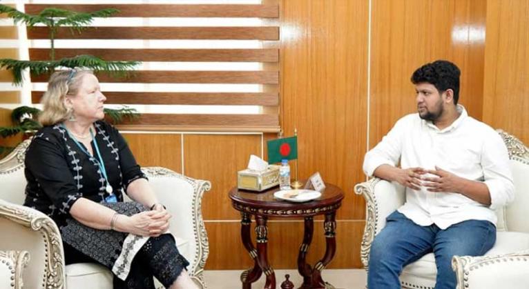 তথ্য উপদেষ্টার সঙ্গে ইউনেস্কোর বাংলাদেশ প্রতিনিধির সাক্ষাৎ