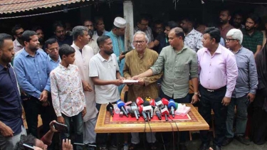 মাইলস্টোন ট্রাজেডিতে নিহত মাসুমা বেগমের ছেলের দায়িত্ব নিলেন তারেক রহমান