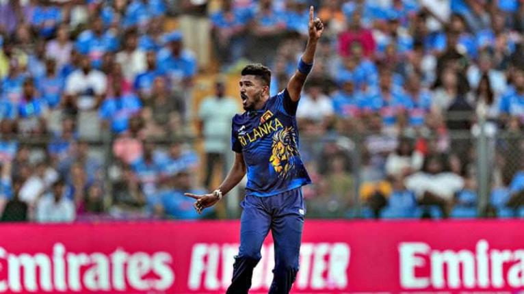 শেষ ওভারে মাদুশঙ্কার হ্যাটট্রিকে জিম্বাবুয়েকে হারাল শ্রীলঙ্কা