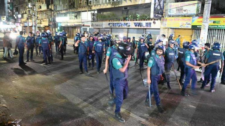 কাকরাইলে জাতীয় পার্টি ও গণঅধিকার পরিষদের সংঘর্ষ