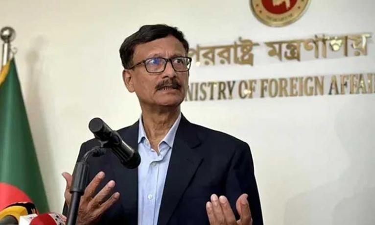 শেখ হাসিনার বিষয়ে ইতিবাচক উত্তর দেয়নি ভারত : পররাষ্ট্র উপদেষ্টা