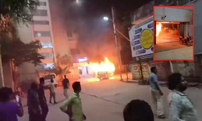 নারায়ণগঞ্জে ভিক্টোরিয়া হাসপাতালে অ্যাম্বুল্যান্সে অগ্নিকাণ্ড