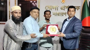 ‘শ্রেষ্ঠ জেলা প্রশাসক’ সম্মাননা পেলেন ডিসি জাহিদুল