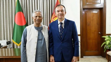 প্রধান উপদেষ্টার সঙ্গে ডাচ রাষ্ট্রদূতের বিদায়ী সাক্ষাৎ