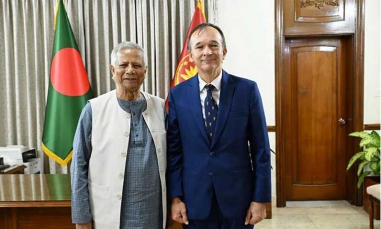 প্রধান উপদেষ্টার সঙ্গে ডাচ রাষ্ট্রদূতের বিদায়ী সাক্ষাৎ