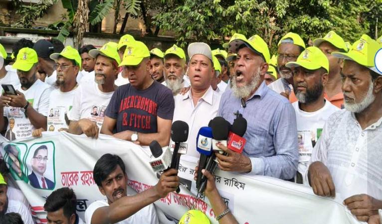 বিএনপির কেন্দ্রীয় কর্মসূচীতে মডেল মাসুদের বিজয় র্যালিতে মানুষের ঢল