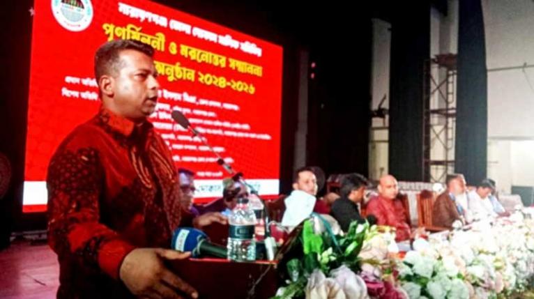 হকারদের জন্য স্থায়ী সমাধান জরুরি: ডিসি