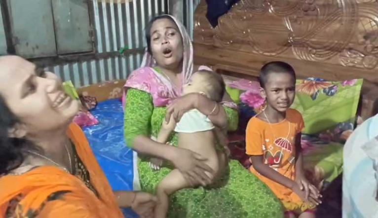গলায় চানাচুর আটকে সরিষাবাড়ীতে শিশুর মৃত্যু