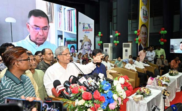 জুলাই-আগস্টের শহীদরা আমাদেরকে গণতন্ত্রের স্বপ্ন দেখার সুযোগ করে দিয়েছেন : মির্জা ফখরুল