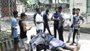 নারায়ণগঞ্জ বন্দরে গণপিটুনিতে ডাকাত নিহত
