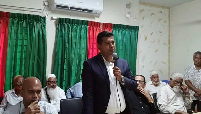 মুক্তিযোদ্ধাদের পাশে থাকার প্রতিশ্রুতি দিলেন ডিসি