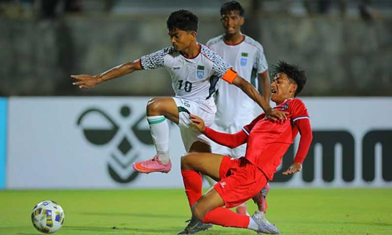 নেপালের জালে বাংলাদেশের ৪ গোল