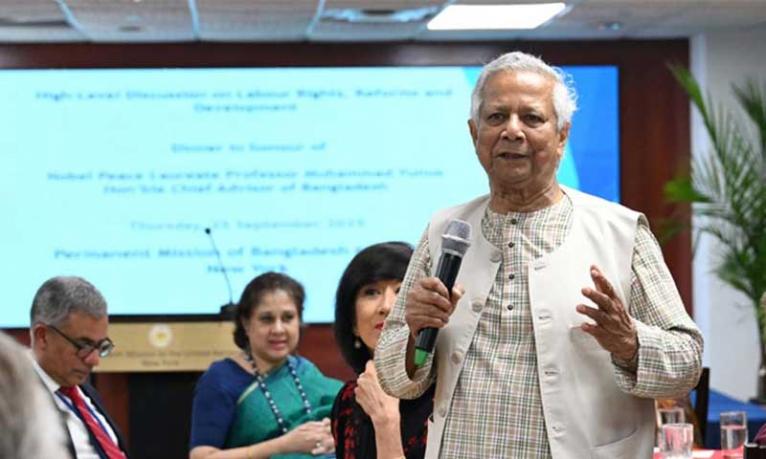 শ্রম সংস্কার বাস্তবায়ন বিদেশি বিনিয়োগ আকর্ষণে ভূমিকা রাখবে : প্রধান উপদেষ্টা