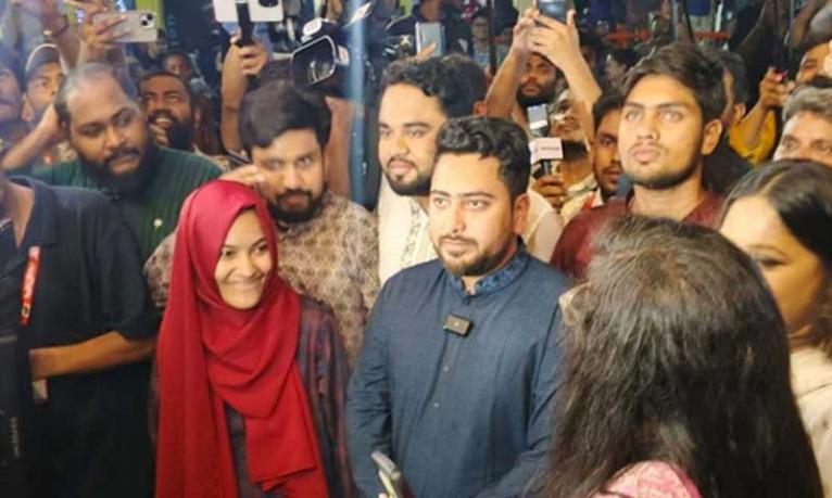 সম্প্রীতির বাংলাদেশ গড়তে সব ধর্ম ও মতের মানুষ নিয়ে এগোতে চাই : নাহিদ ইসলাম