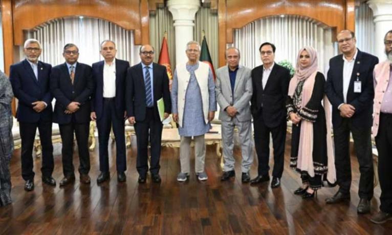 ক্যালেন্ডার মেনে বিসিএস পরীক্ষা আয়োজনের নির্দেশ প্রধান উপদেষ্টার
