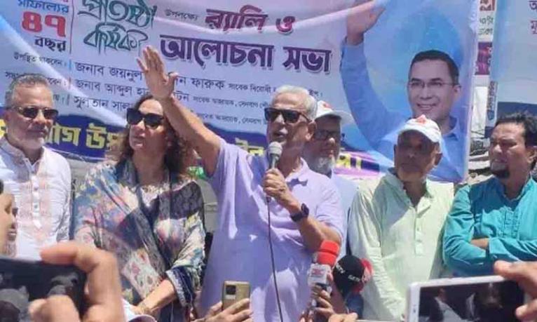 নির্বাচন বানচালের জন্য নুরকে আহত করা হয়েছে : ফারুক