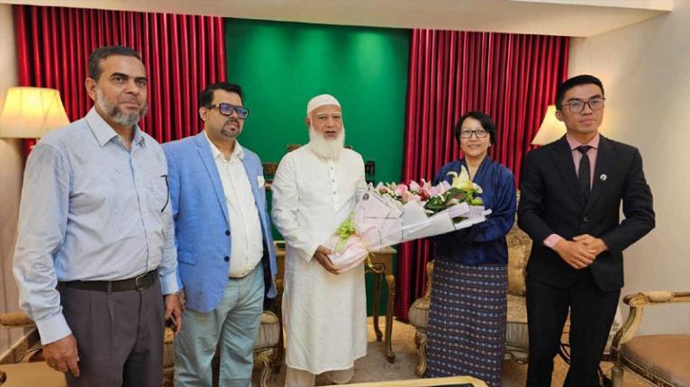 জামায়াত আমিরের সঙ্গে আর্জেন্টিনার রাষ্ট্রদূতের সাক্ষাৎ