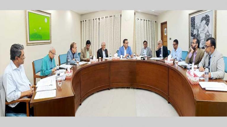 জুলাই জাতীয় সনদ বাস্তবায়ন নিয়ে বিশেষজ্ঞদের সাথে ঐকমত্য কমিশনের সভা অনুষ্ঠিত