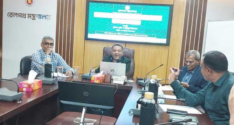পূজার ছুটিতে চলবে ৪ জোড়া বিশেষ ট্রেন, প্রত্যাহার করা হয়েছে পদ্মা ও মধুমতি এক্সপ্রেস ট্রেনের অফ-ডে