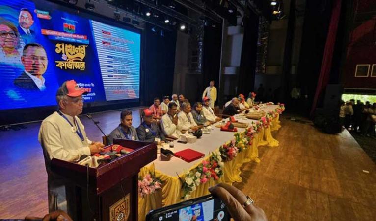 জনগণের ওপর পিআর পদ্ধতি চাপিয়ে দেবেন না : জাহিদ হোসেন