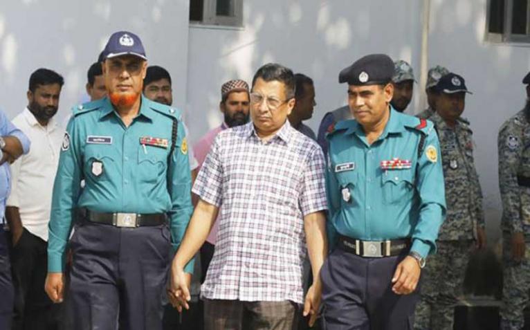 চব্বিশের জুলাই হত্যাকাণ্ড: দায় স্বীকার করে ক্ষমা চাইলেন সাবেক আইজিপি মামুন