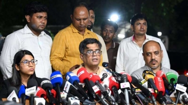 বাধাগ্রস্ত করার যে চেষ্টাই হোক ফেব্রুয়ারিতে নির্বাচন হবে : প্রধান উপদেষ্টা