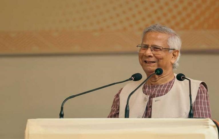 ধর্ম মত নির্বিশেষে সবাই আমরা এক পরিবারের সদস্য: প্রধান উপদেষ্টা