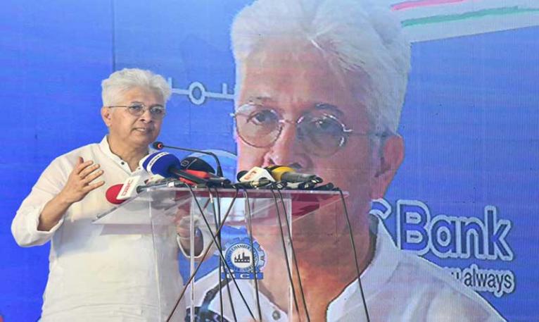 অটোমোবাইল, এগ্রো-মেশিনারি ও লাইট ইঞ্জিনিয়ারিংয়ে সম্ভাবনা উজ্জ্বল : শিল্প উপদেষ্টা