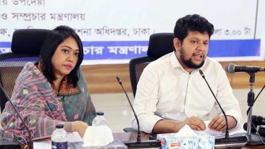 সাংবাদিকতার অধিকার সুরক্ষা অধ্যাদেশ প্রণয়নে সরকার আন্তরিকভাবে কাজ করছে: তথ্য ও সম্প্রচার উপদেষ্টা