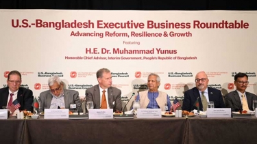 মার্কিন কোম্পানিকে বাংলাদেশে আরও বিনিয়োগের আহ্বান প্রধান উপদেষ্টার