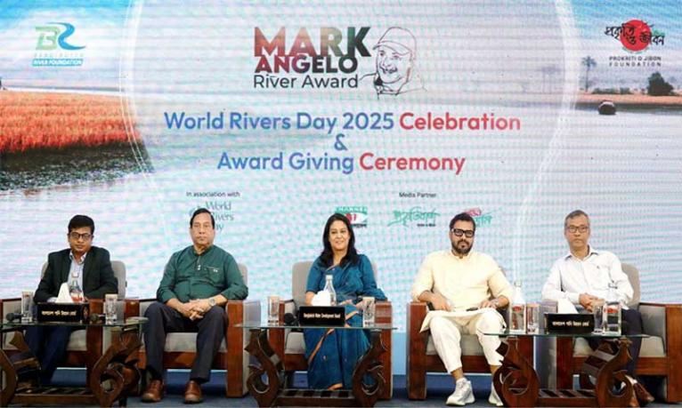 এক এবং অভিন্ন উদ্দেশ্যে নদী রক্ষা করতে হবে : পানিসম্পদ উপদেষ্টা