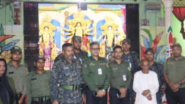 জামালপুরে পূজা মণ্ডপ ঘিরে কঠোর নিরাপত্তা, দায়িত্বে আনসার-ভিডিপি