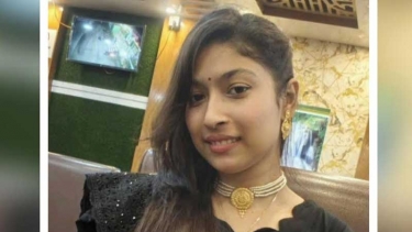 পরকীয়া প্রেমে স্বামীর টাকা-গহনা নিয়ে প্রেমিকের হাত ধরে পালাল স্ত্রী