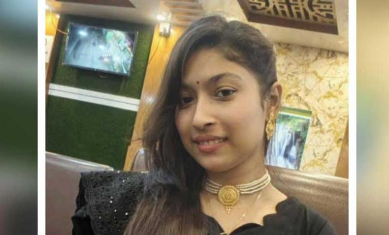 পরকীয়া প্রেমে স্বামীর টাকা-গহনা নিয়ে প্রেমিকের হাত ধরে পালাল স্ত্রী