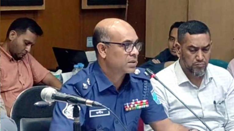 দুর্গাপূজা ঘিরে ‘মেলা’ না করার অনুরোধ এসপির
