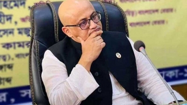 সাবেক প্রতিমন্ত্রী মুরাদ হাসানের বিরুদ্ধে গ্রেপ্তারি পরোয়ানা জারি