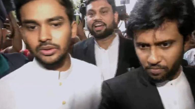 চাঁনখারপুলে ৬ হত্যা: সাক্ষ্য দিতে ট্রাইব্যুনালে উপদেষ্টা আসিফ