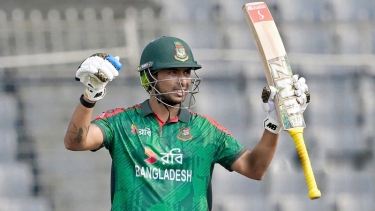 সাইফের পর নার্ভাস নাইনটিতে ফিরলেন সৌম্য