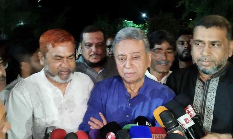 দেশকে বাঁচাতে নির্বাচনের বিকল্প নেই : আমীর খসরু
