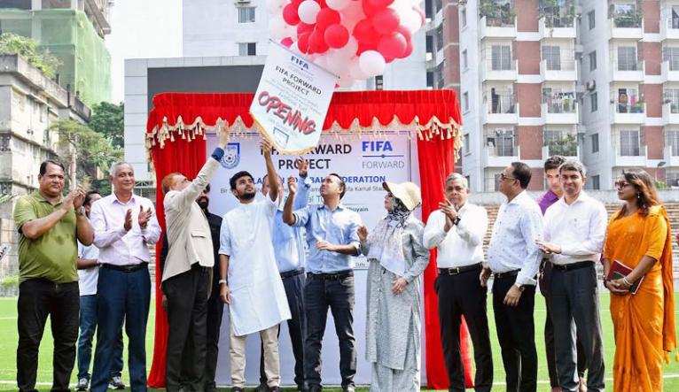 ১৩ কোটি টাকার দুই টার্ফ উদ্বোধন, ফিফা সেন্টার নিয়ে উপদেষ্টার আশ্বাস