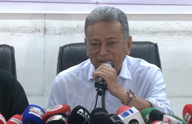 তত্ত্বাবধায়কের মুডে যেতে হবে অন্তর্বর্তী সরকারকে: আমীর খসরু